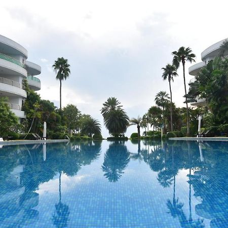 Hua Hin Beachfront Condo Buitenkant foto