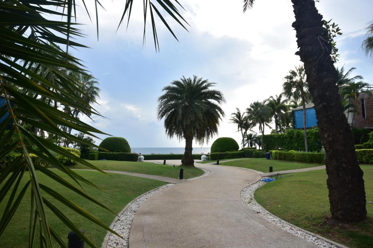 Hua Hin Beachfront Condo Buitenkant foto